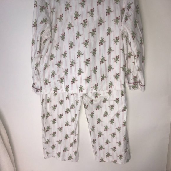 Charter Club 2PC Pajama Set White w/Red Roses Medium - Picture 7 of 13